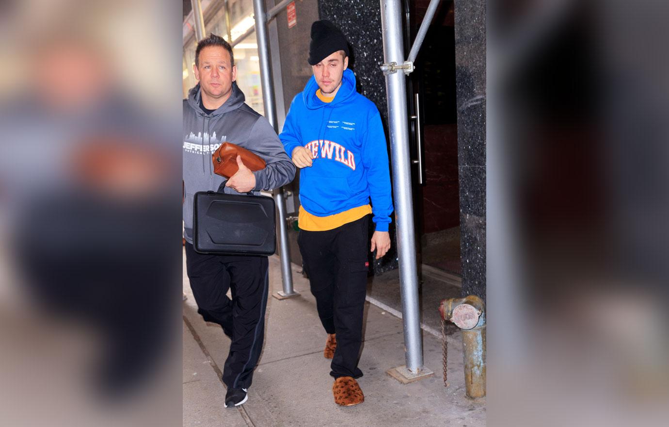 Justin Bieber Looks Rough In New York