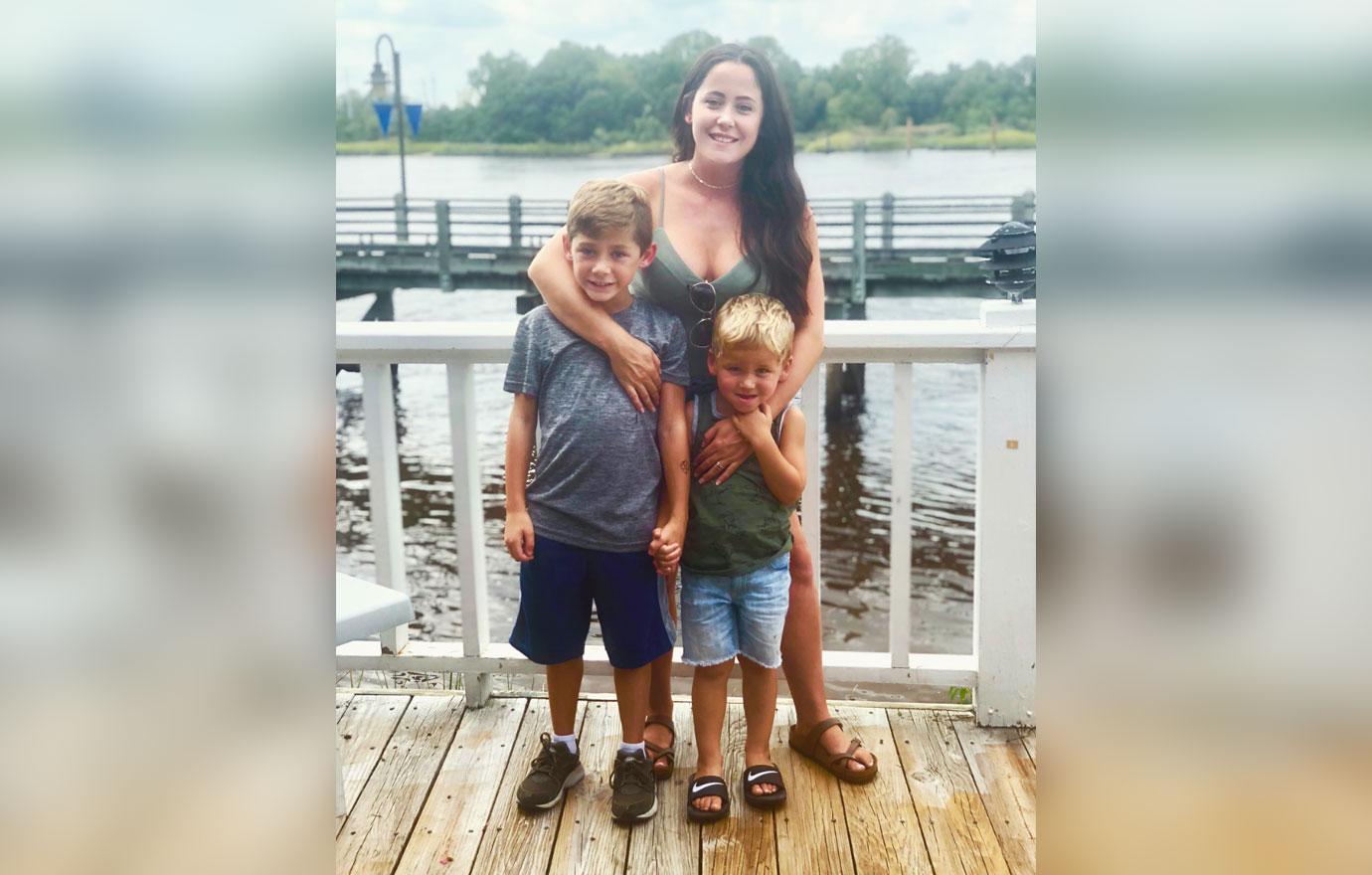 Jenelle Evans David Eason Call Cops After White Powder Substance Sent To Home