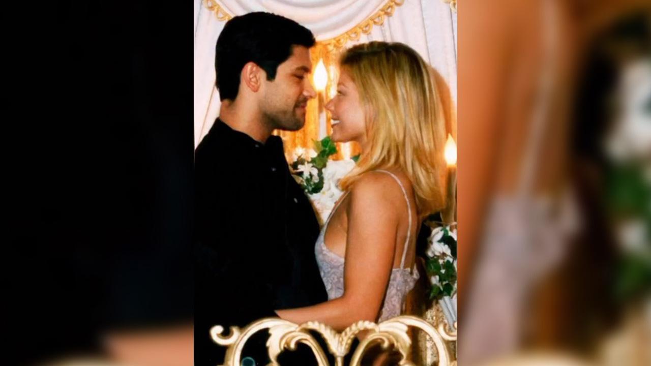 Kelly Ripa and Mark Consuelos got married in 1996.