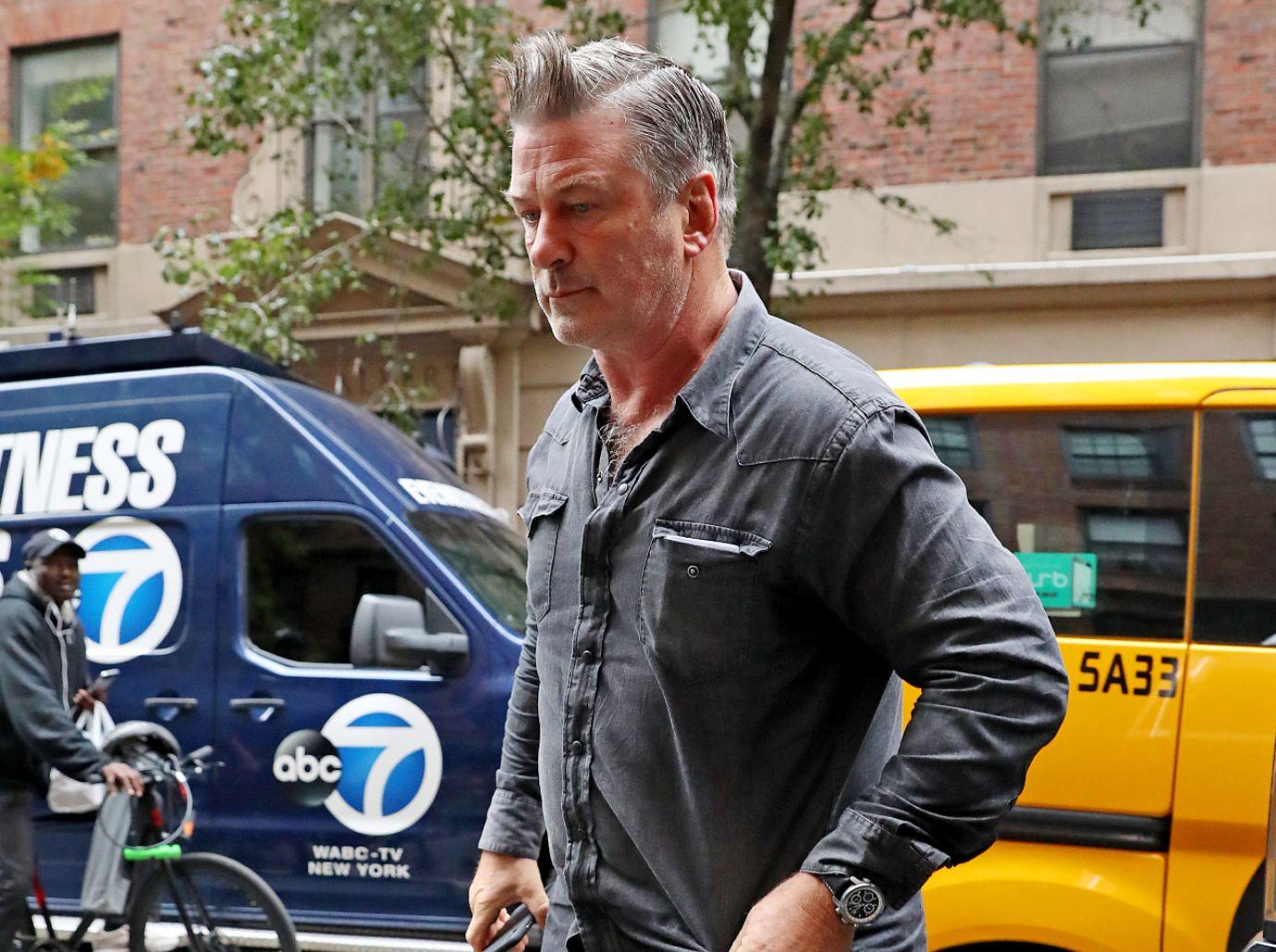 alec baldwin gallery