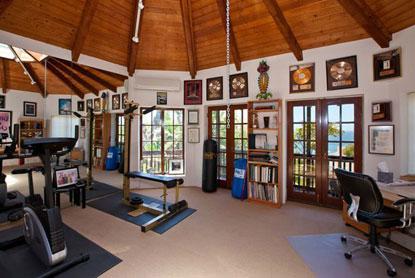 //cheech marin malibu house