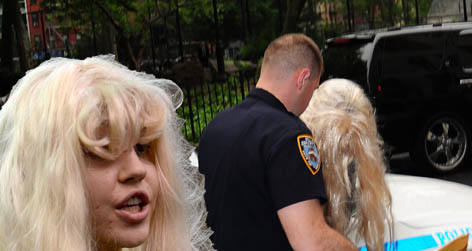 //amanda bynes police square splash