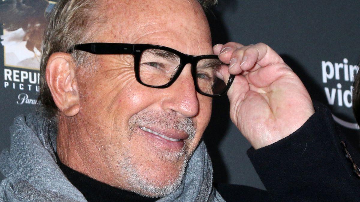 Photo of Kevin Costner