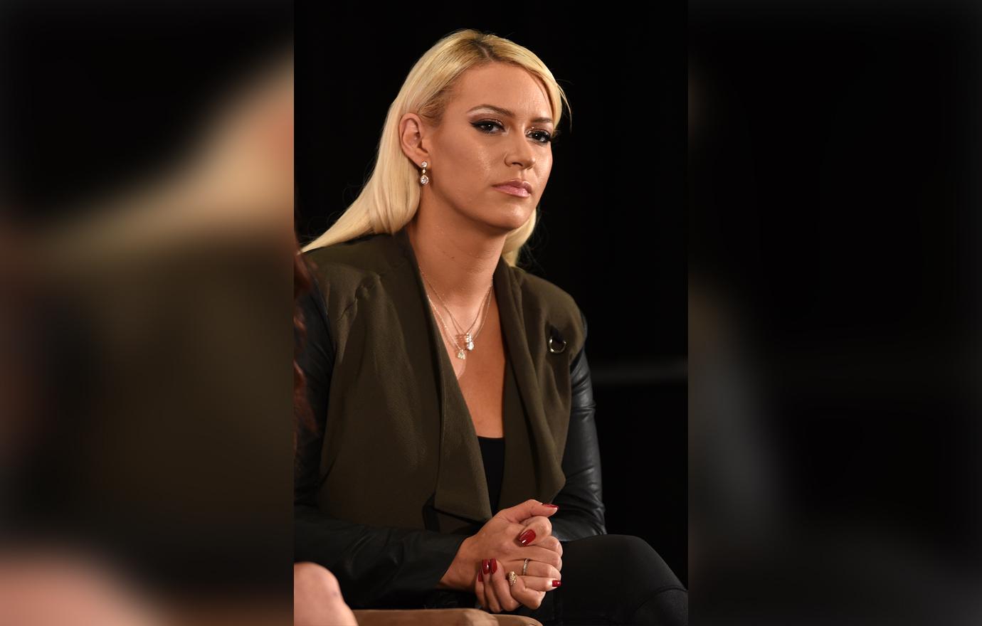 Kaya Jones Looks Serious Feud Nick Carter Aaron