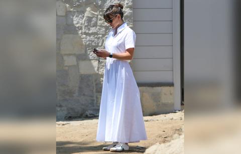 jen garner all white bride photos ben affleck engagement ring jennifer lopez