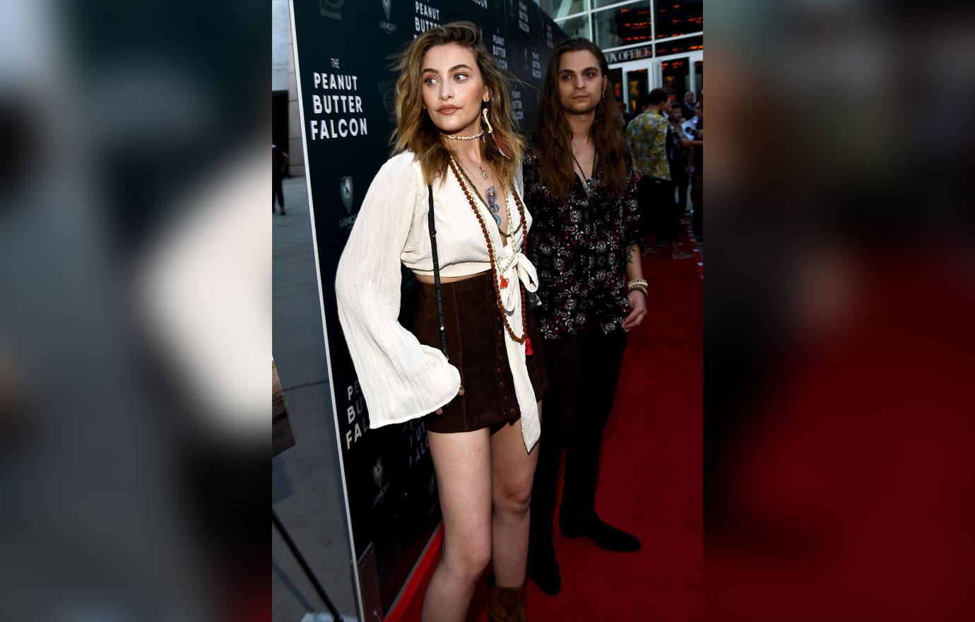 Paris Jackson & Boyfriend Gabriel Glenn Show PDA At Premiere