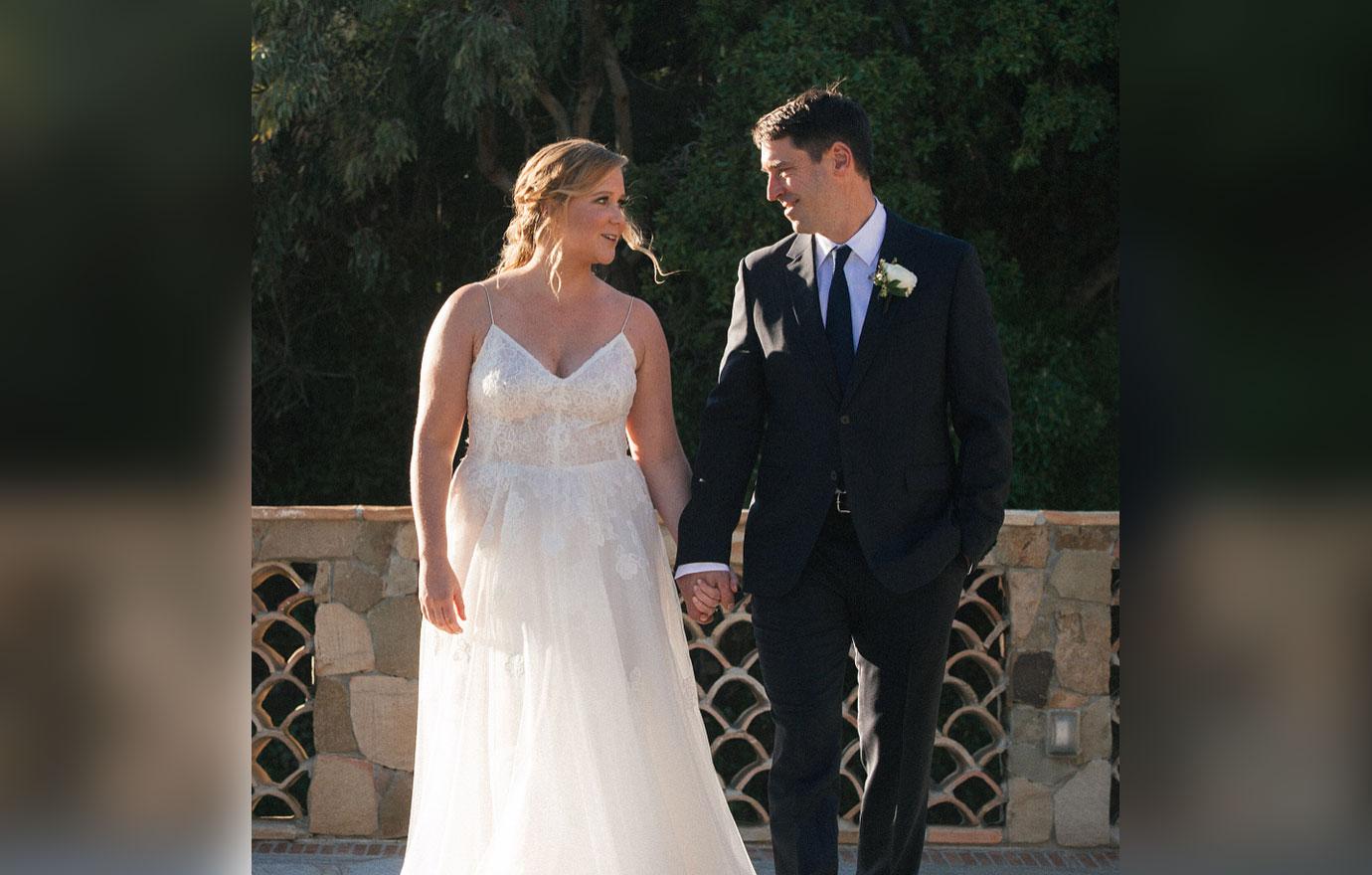 //Amy Schumer Married Wedding Photos