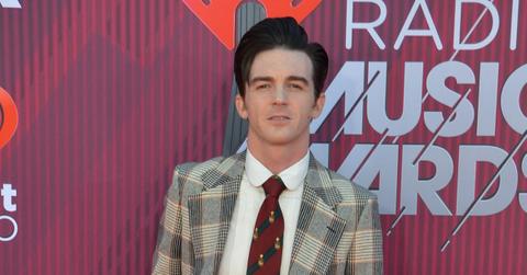 drake bell huffing balloon video divorce