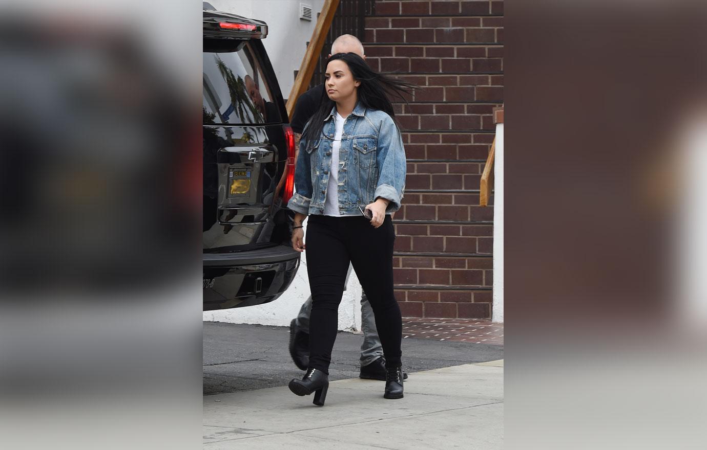 Demi Lovato Works Out After Exiting Drug Addiction Rehab Program