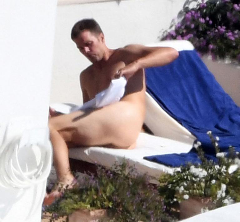 Full Back Buck Naked Tom Brady Caught Baring His Balls