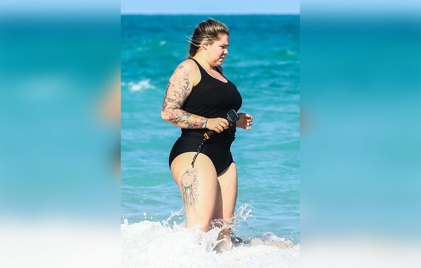 Kailyn Lowry Beach Baby Lux