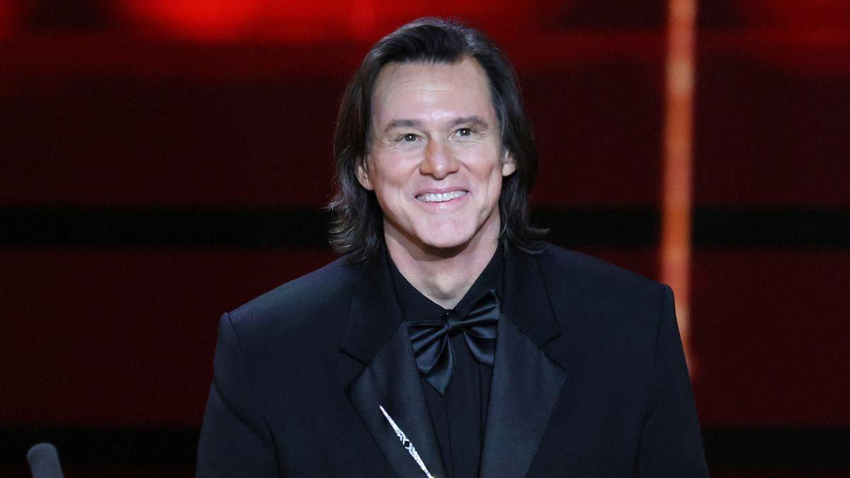 Some fans were just pleased Jim Carrey seemed 'happy.'