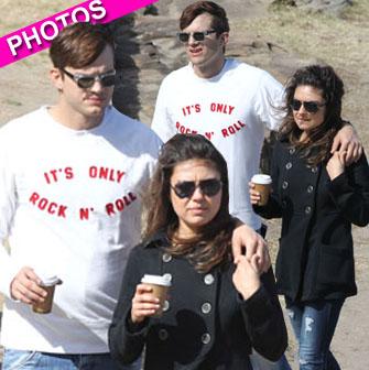 //ashton kutcher mila kunis australia inf