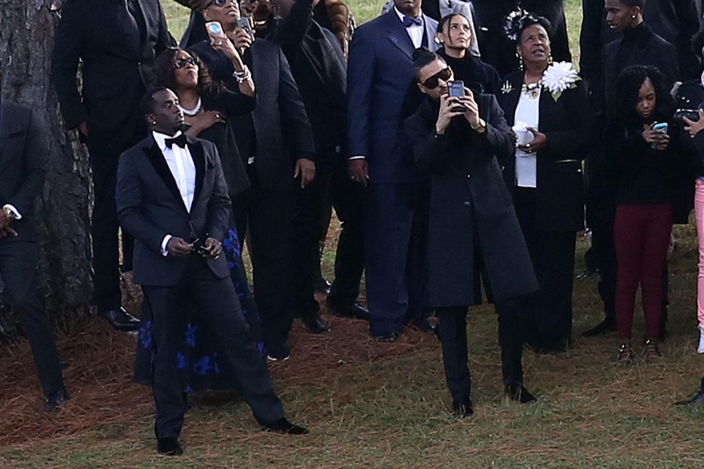 Diddy Delivers Eulogy Holds Hands With Mary J. Blige Kim Porter Funeral