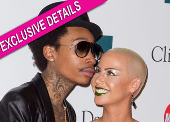 //amber rose pregnant wiz khalifa