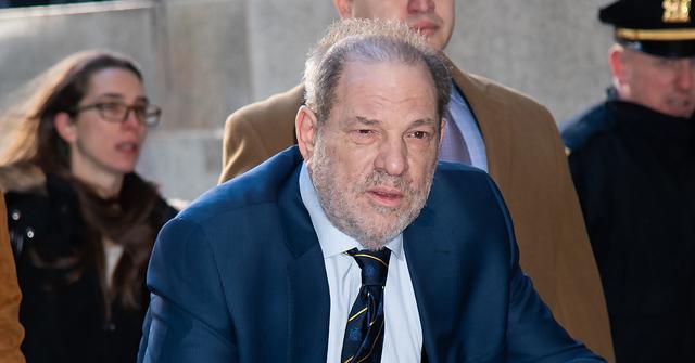 harvey weinstein extradited los angeles plane sexual assault charges trial