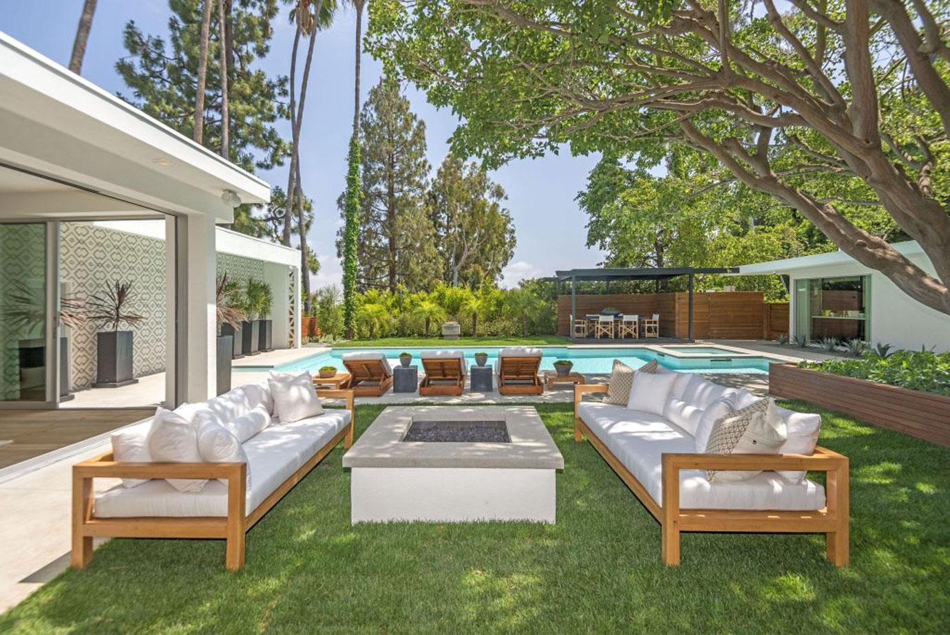 //cindy crawford rande gerber beverly hills house