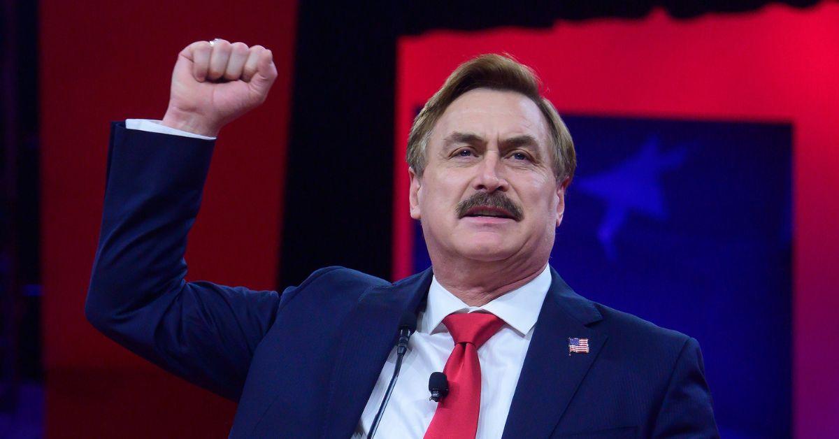 My Pillow CEO Mike Lindell Says FBI Seized His Phone