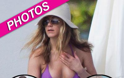 //jennifer aniston bikini