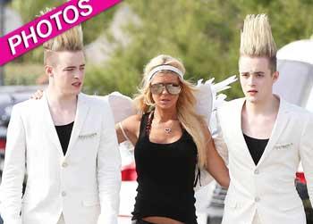 //pp_tara_reid_jedwood