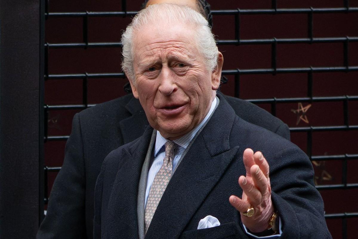 King Charles reportedly wants Harry and William to end their feud.