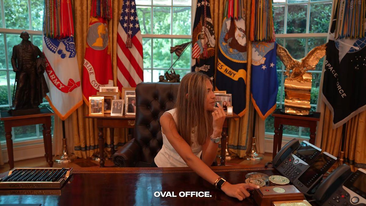 Photo of Oval Office