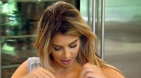 //kim kardashian leaks breast milk pp