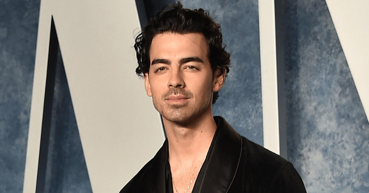 joe jonas claims timothee chalamet ghosted his texts for a year