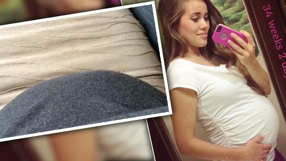 Jessa Duggar Pregnant Active Baby Belly