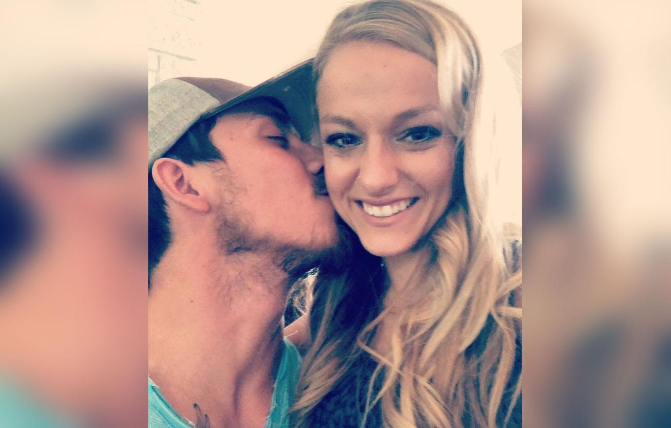 Mackenzie Mckee Splits From Husband Josh Amid Cheating Claims 