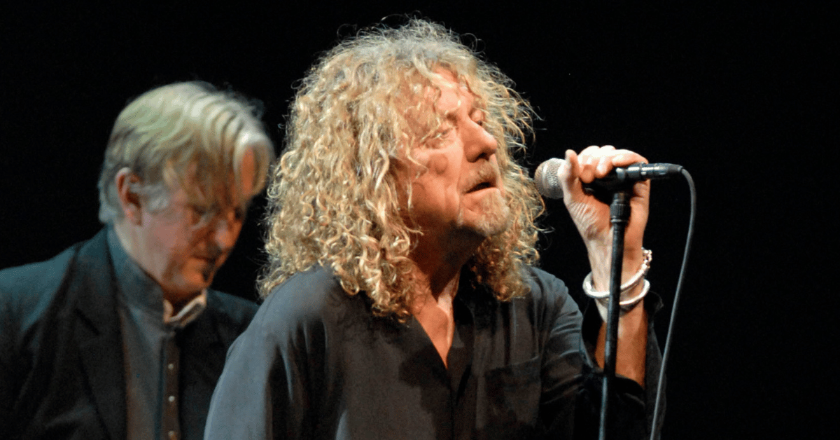 Photo of Robert Plant