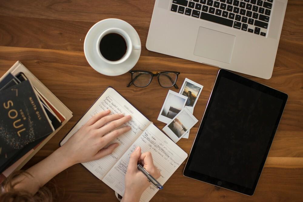 resultthought catalog eectwk unsplash