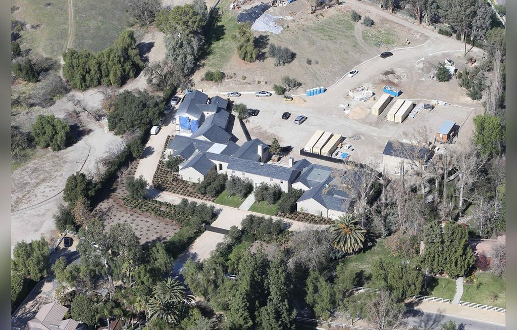 Kim Kardashian Kanye West Mansion Photos Revealed