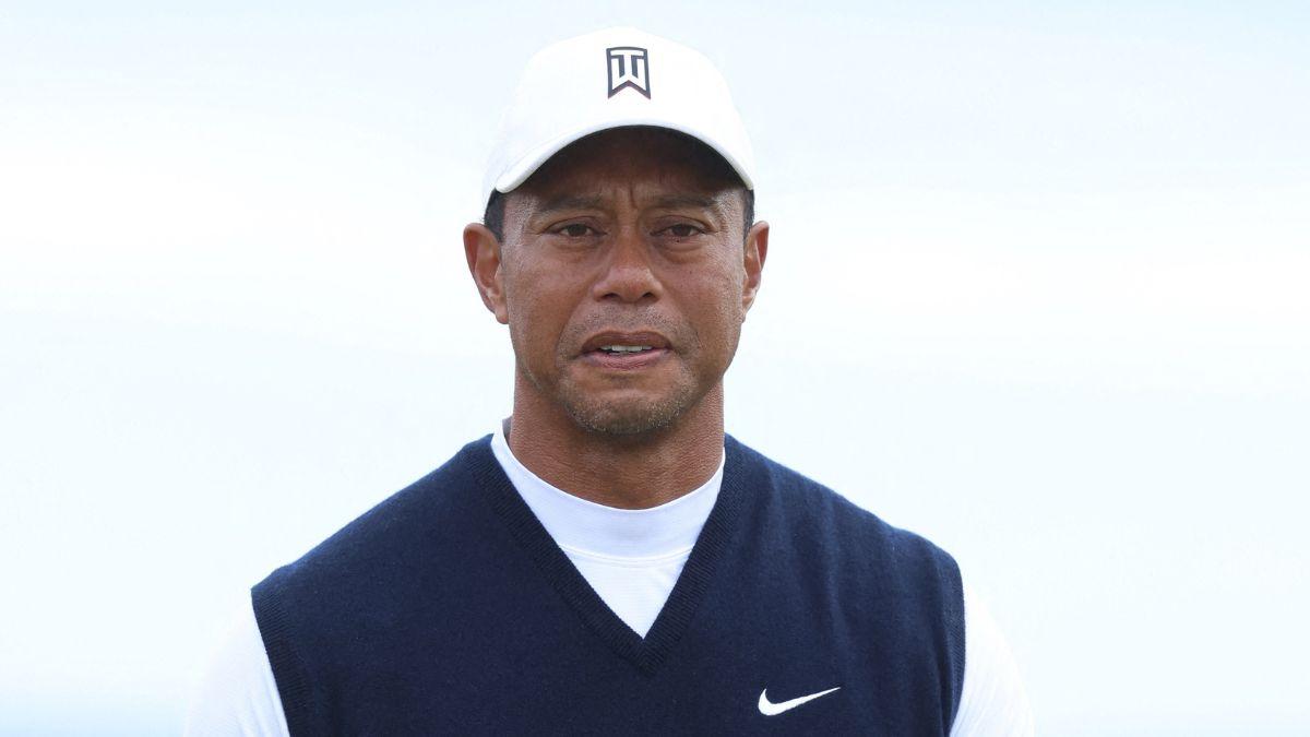 image of Woods' also struggled to complete the sobriety tests at the scene.