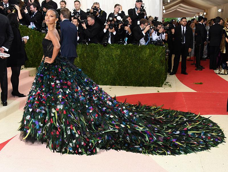 //met gala  red carpet arrivals