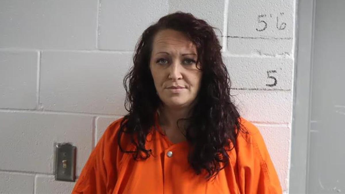 Amanda Hendricks reportedly had a beef with the customer.