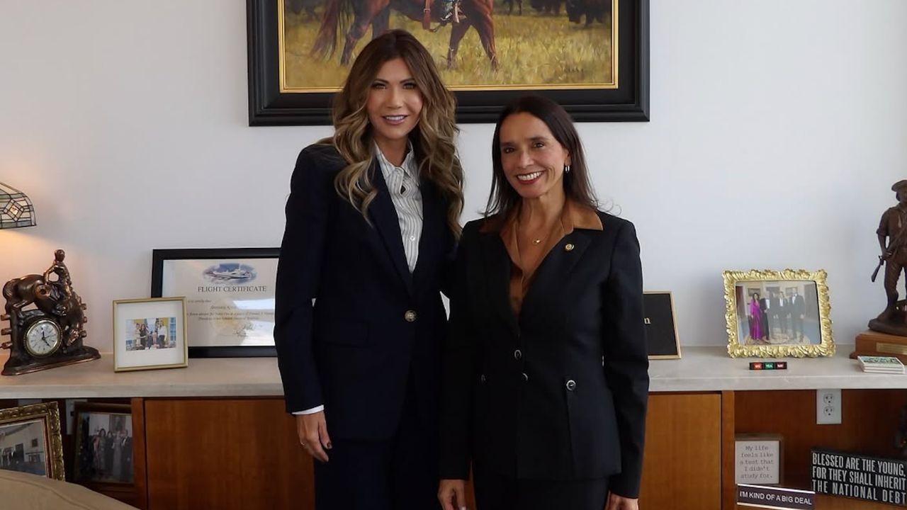 Photo of Kristi Noem