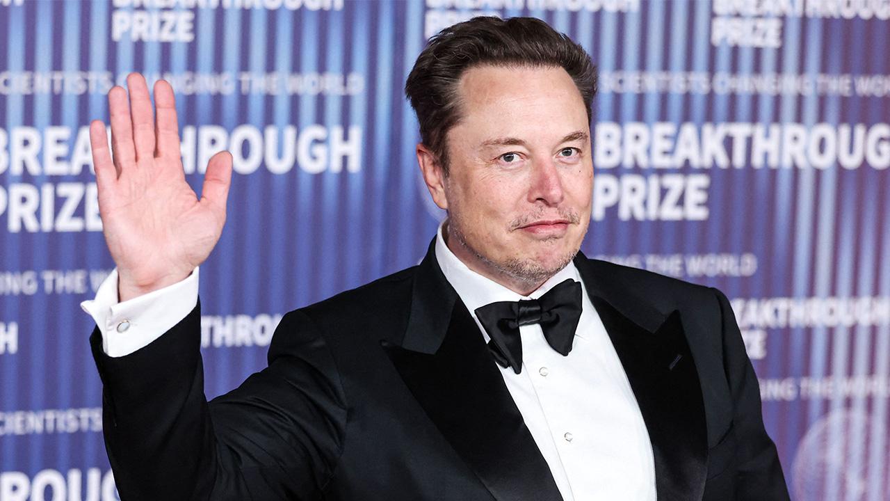 Photo of Elon Musk 