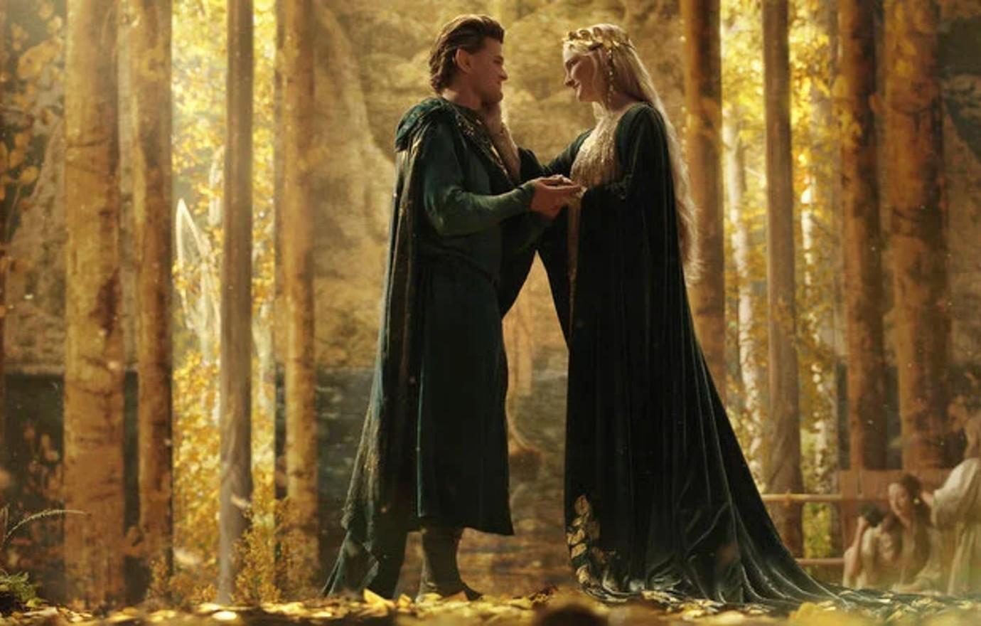 Lord Of The Rings Fanfic Writer Sues , Others For $250M