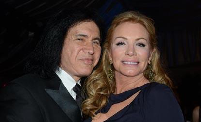 //hugh hefner crystal harris wedding