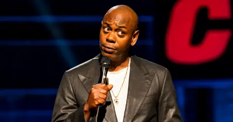 dave chappelle abruptly storms off stage in the middle of his set