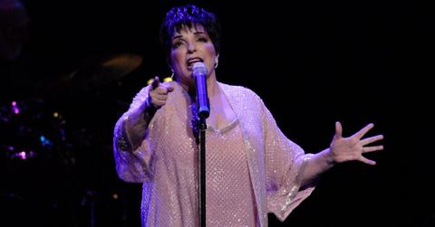 Liza Minnelli's pals revealed she cannot dance anymore and fears appearing fragile in public.