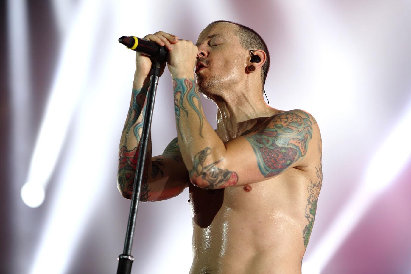 linkin park chester bennington drug depression past suicide