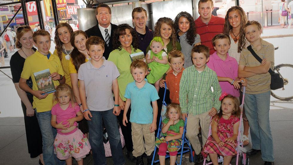 //josh duggar sex abuse scandal fallout tlc cancels  kids and counting