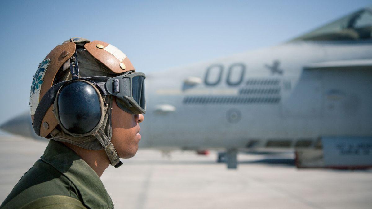 Photo of USMC air squadron VMFA(AW)-533 Departs CENTCOM