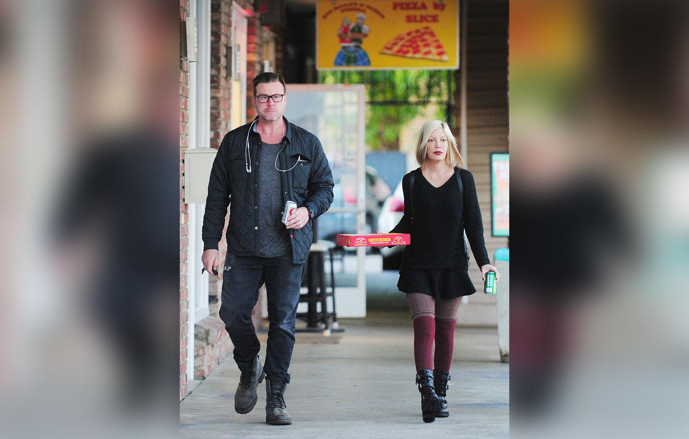 //tori spelling dogs attacked coyotes vet dean mcdermott