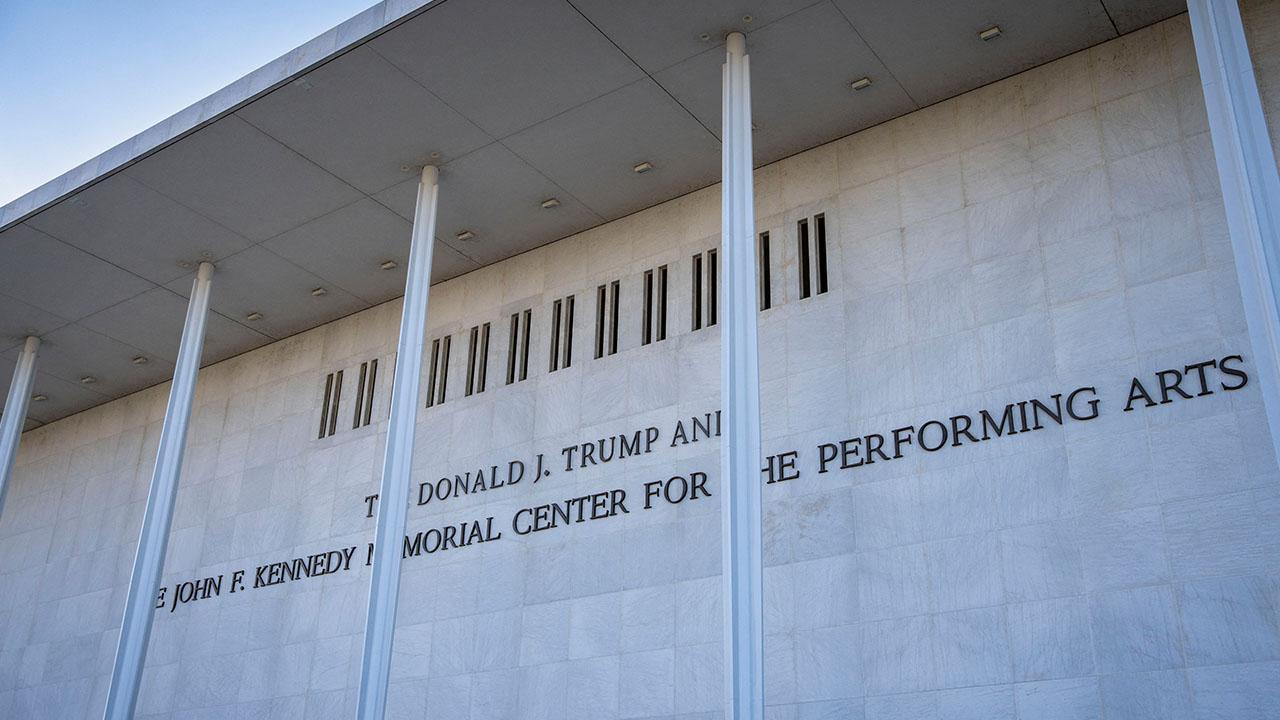 Photo of Trump Kennedy Center