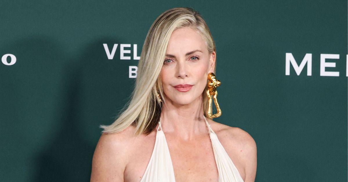  Charlize Theron Vows Not To Name Director Who 