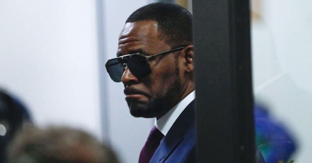 R. Kelly & Subway Shooter Suspect Form Friendship In Brooklyn Jail