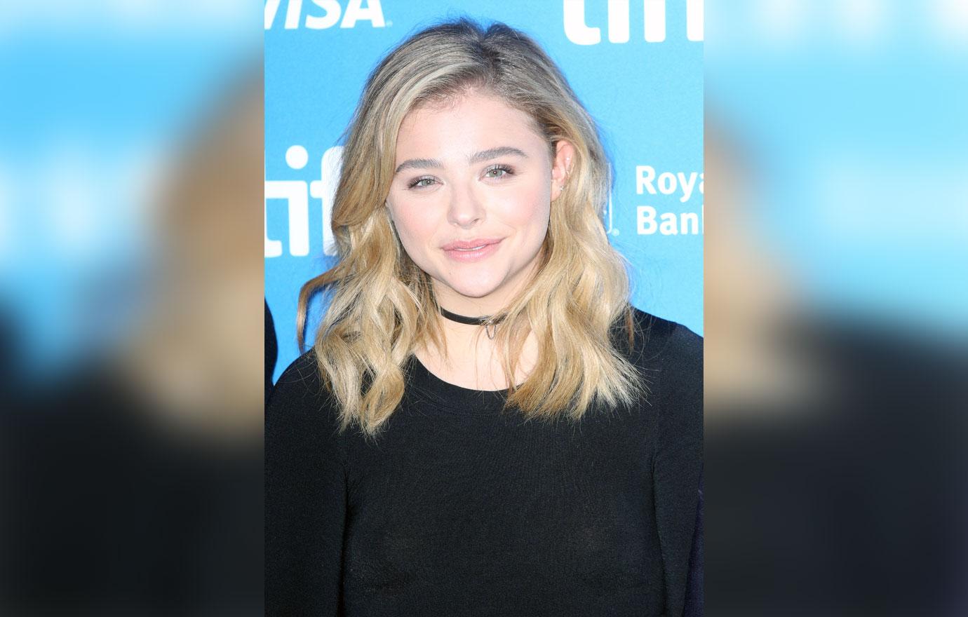 chloemoretz #american #face